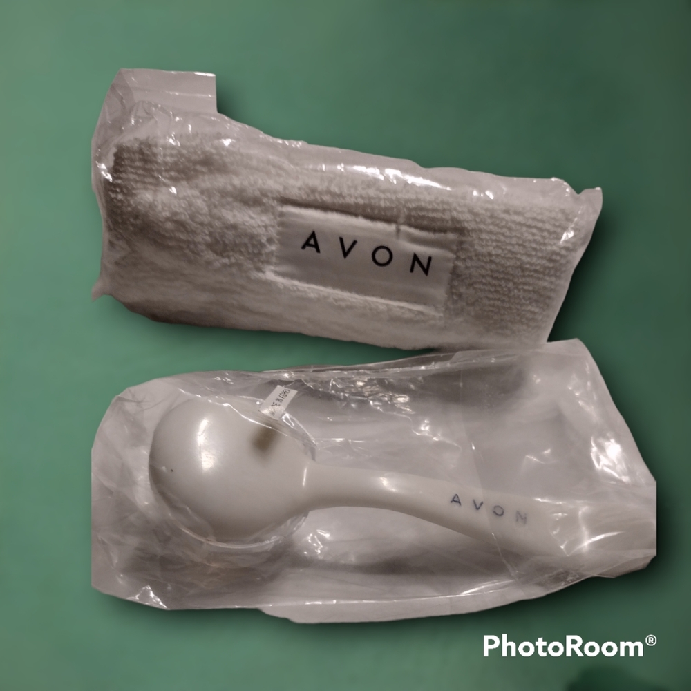 Vintage NEW Avon Face Wash Kit